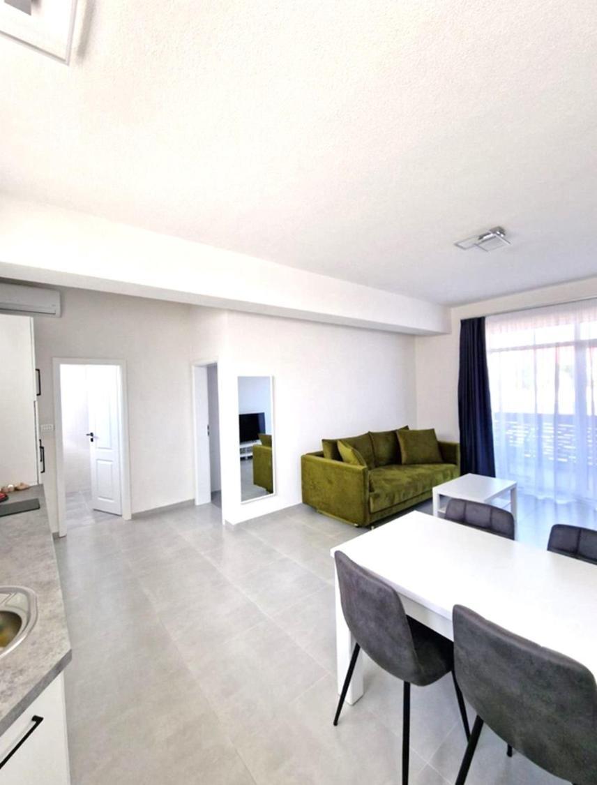 Bb Residence Arad Exterior photo